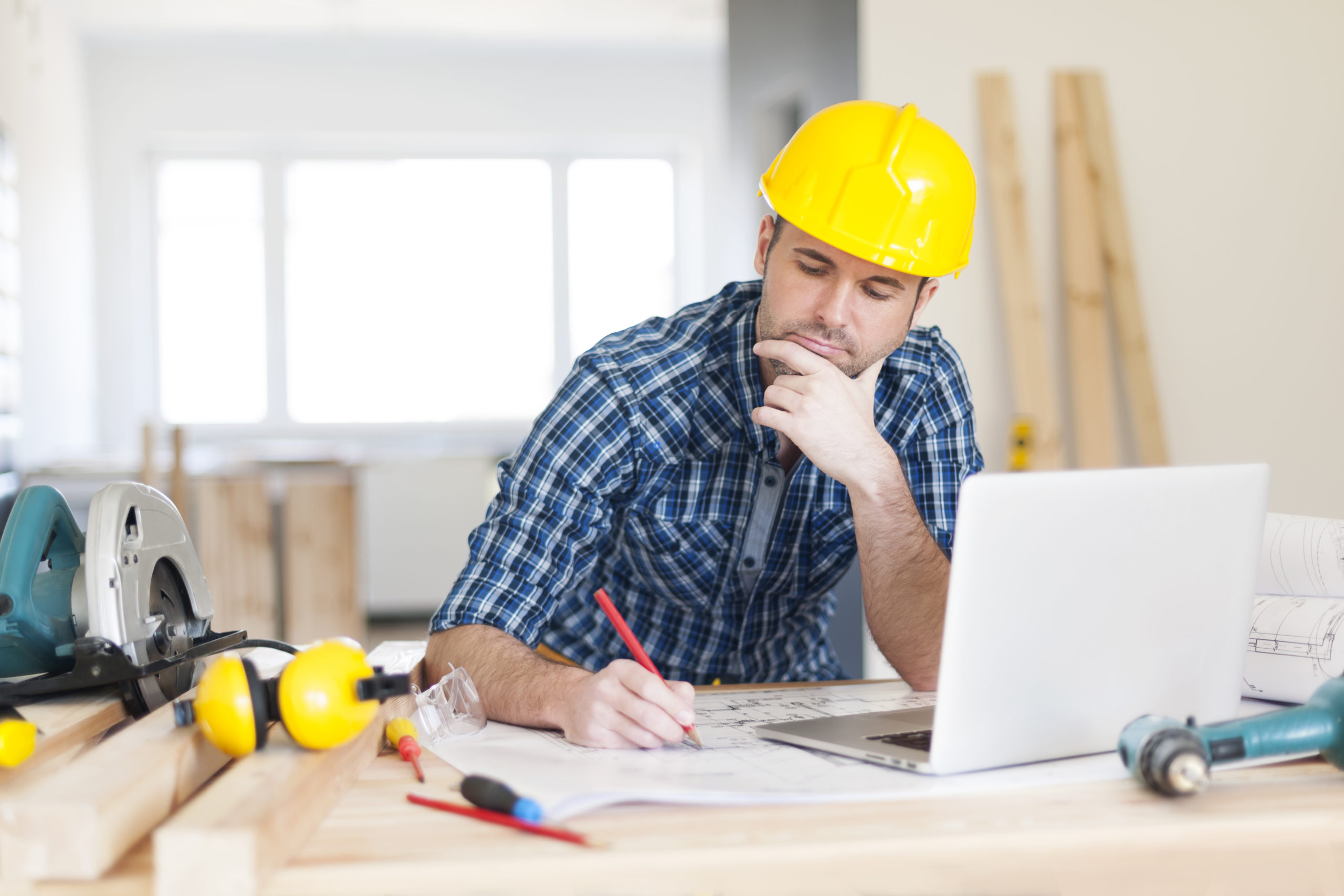 a photo of a new york construction worker